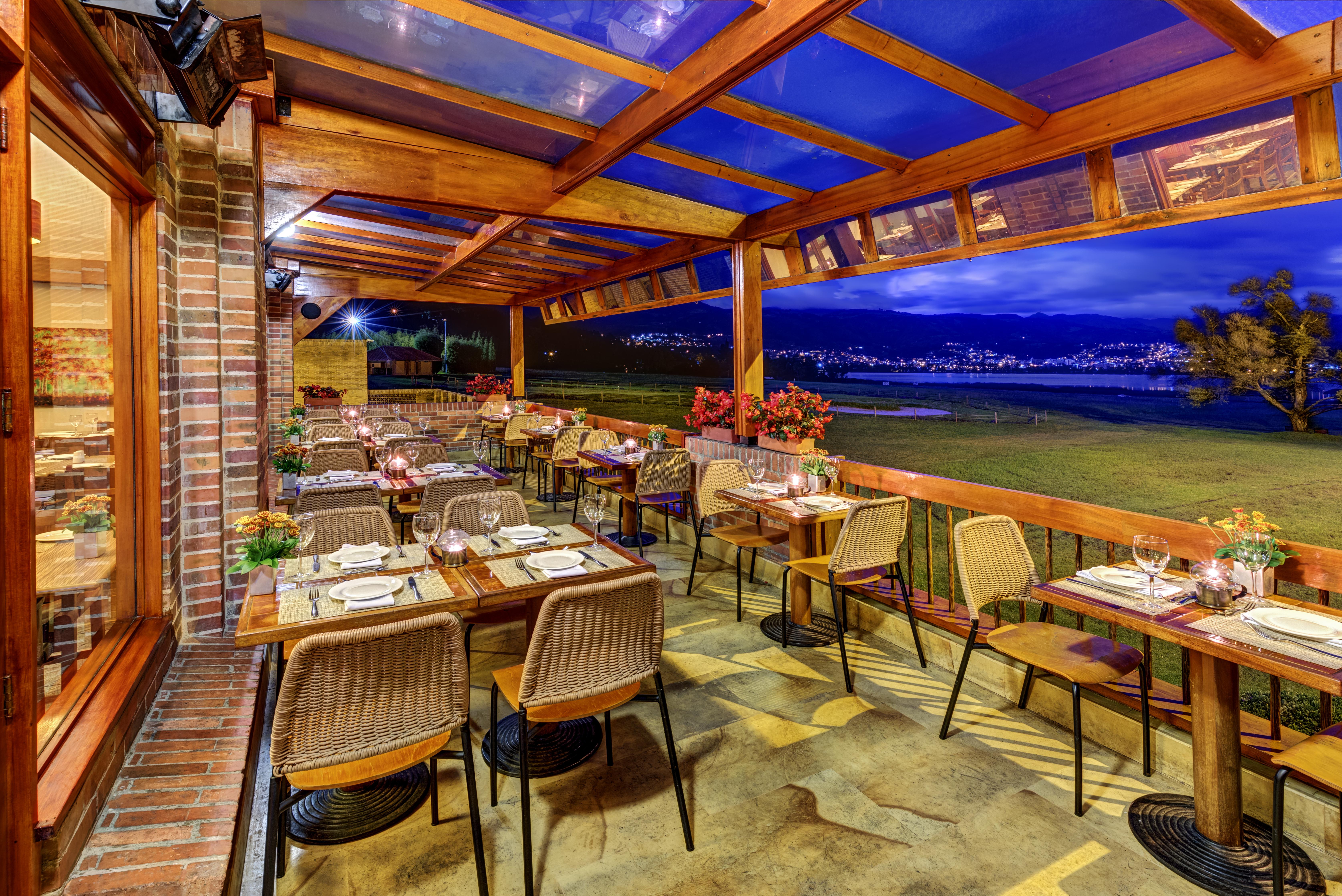 Estelar Paipa Hotel Spa & Y Centro De Convenciones Экстерьер фото Restaurant in the hotel