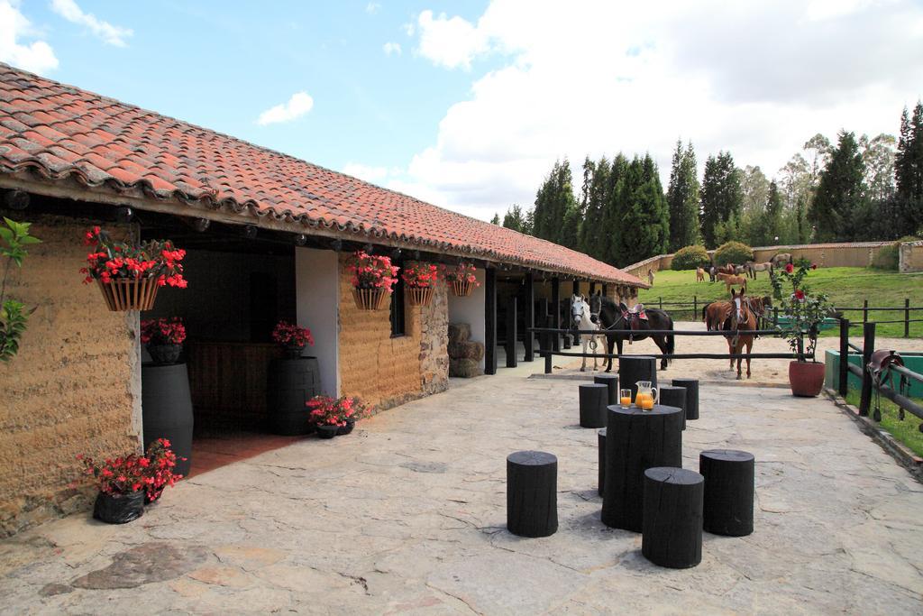 Estelar Paipa Hotel Spa & Y Centro De Convenciones Экстерьер фото The stables